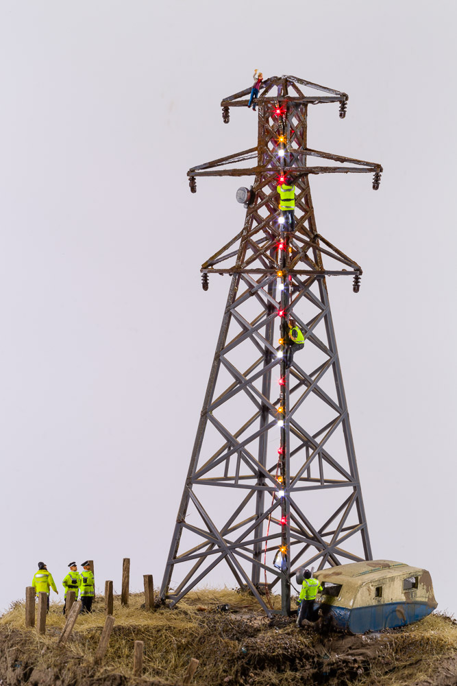 JAMES CAUTY Boy on Pylon