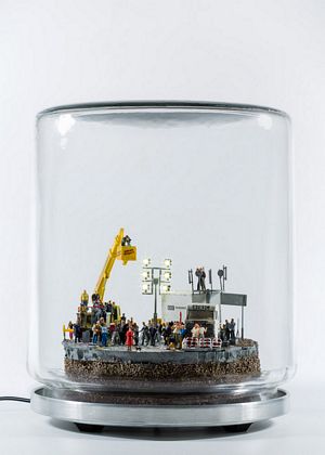 JAMES CAUTY BBC Exclusive: Royal Highness Cliff Dive Live